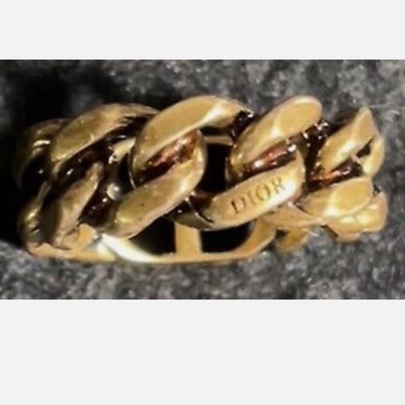 Authentic Christian Dior Montaigne antique gold chain ring stackable ASO celebs! - Picture 8 of 11